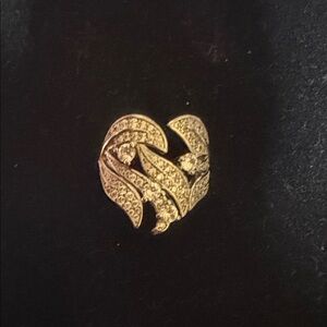 Stainless steel Elegant silver ring with Leaf Design size 8